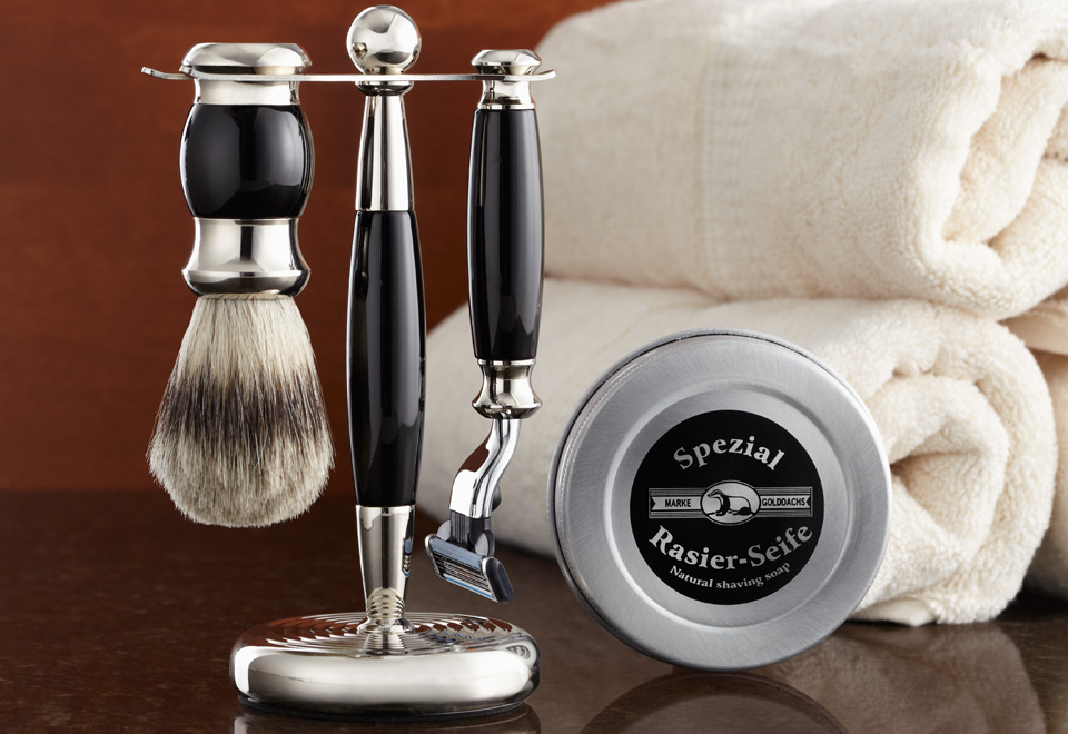 Men's Shaving Kit Sharper Image