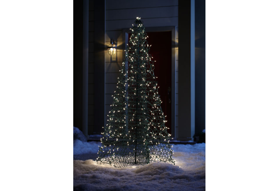 versatile fold flat christmas tree 4 ft sharper image versatile fold flat christmas tree 4 ft sharper image
