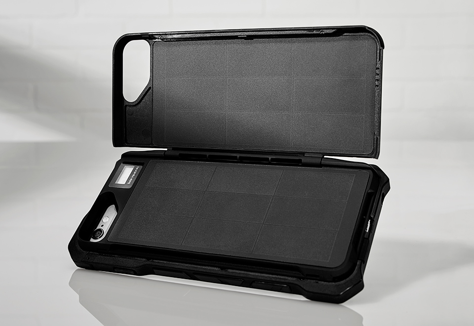Solar Charging Smartphone Case (iPhone 6/6S/7) Sharper Image